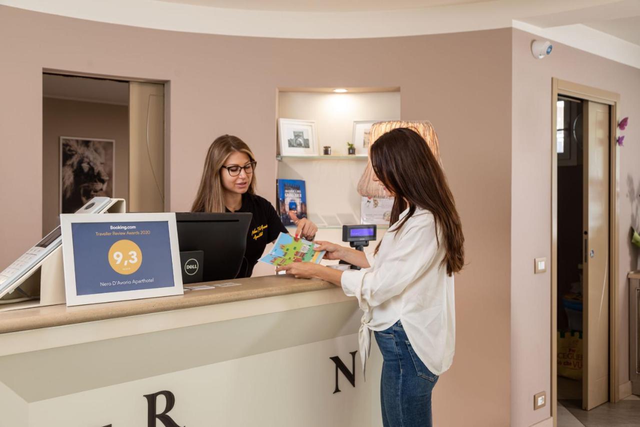 Nero D'Avorio Aparthotel&SPA Rimini Esterno foto