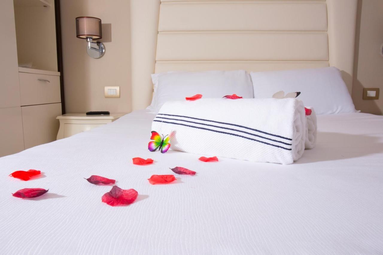 Nero D'Avorio Aparthotel&SPA Rimini Esterno foto